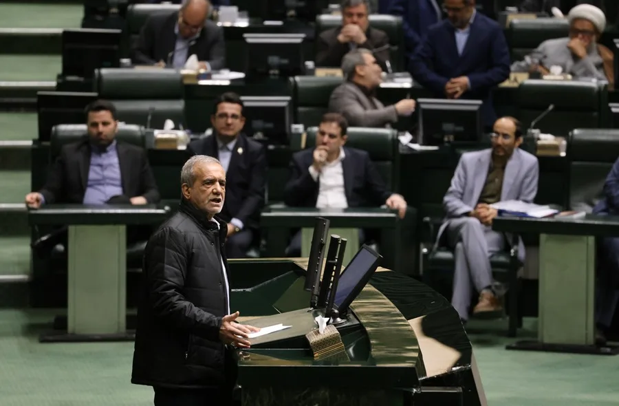 Irán suspende cooperación nuclear con la ONU