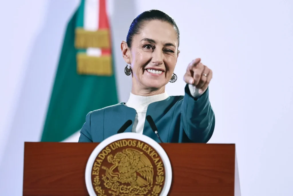 Sheinbaum quiere regular la IA para proteger el doblaje