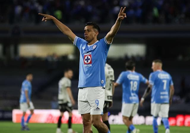 Cruz Azul se repone con triunfo ante San Luis