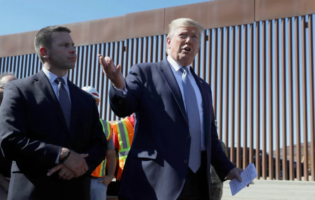ICE recluta a policías locales: ¿Por qué divide a los aliados de Trump?