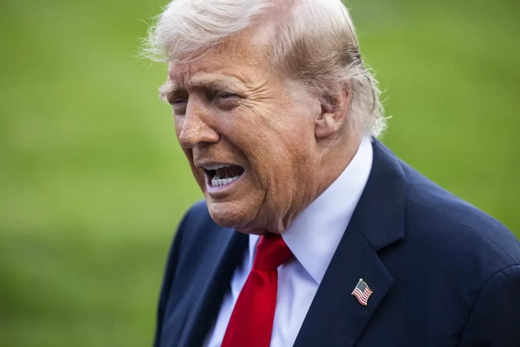 Trump elimina becas para latinos