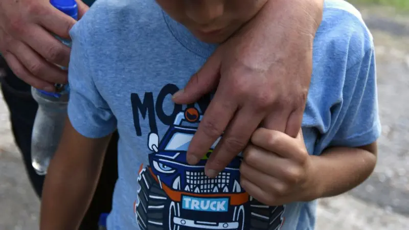 California: familiares podrán cuidar a niños de padres deportados