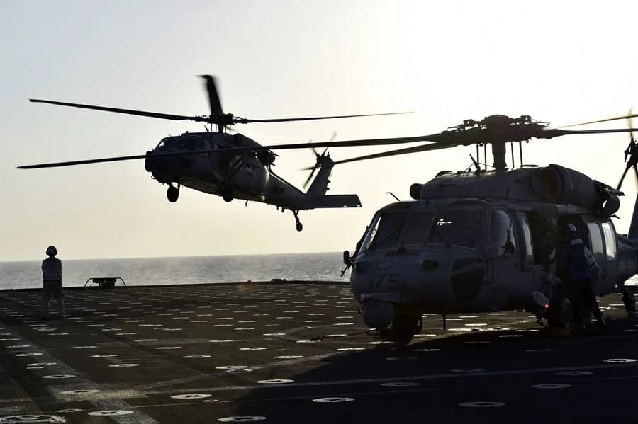 EE.UU. despliega helicópteros de combate cerca de Venezuela, según The Washington Post