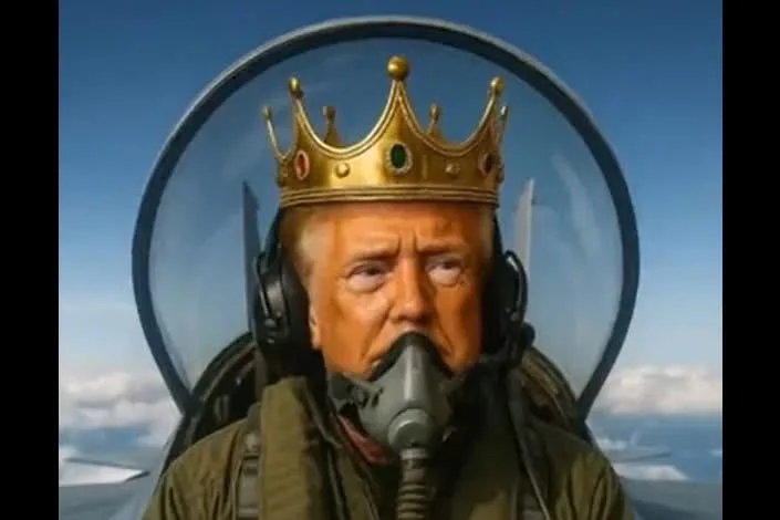 Trump lanza heces a protestantes en video IA