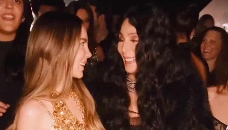 Belinda y Cher sorprenden con icónico encuentro