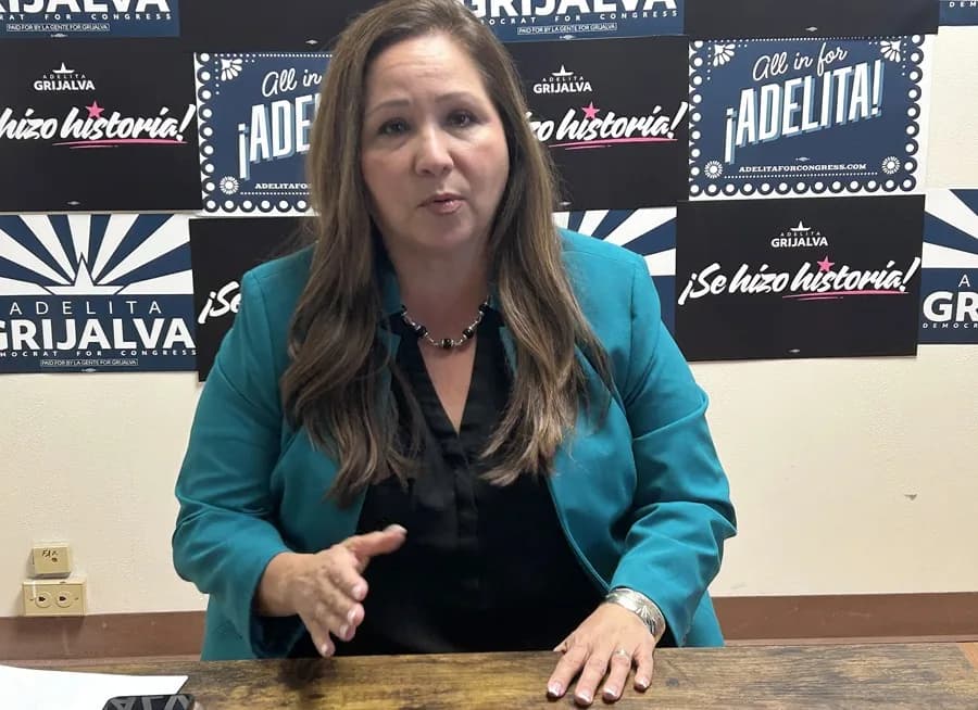 Adelita Grijalva juramenta ante la Cámara de Representantes