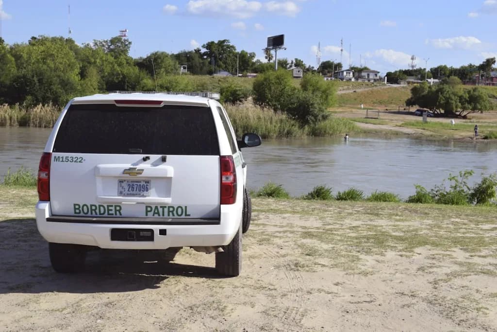 Patrulla Fronteriza presume disparar 5 veces a mujer