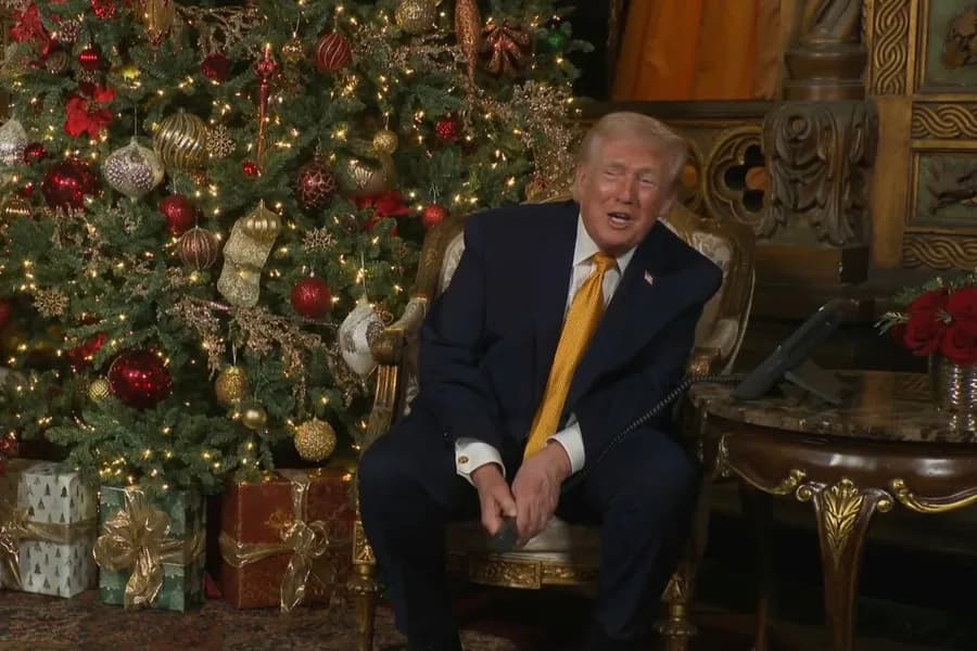 Trump alerta a niño sobre “Santa Claus malo” y genera polémica