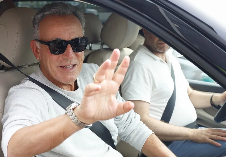 Bruce Springsteen dedica canción a Renee Good tras críticas al ICE