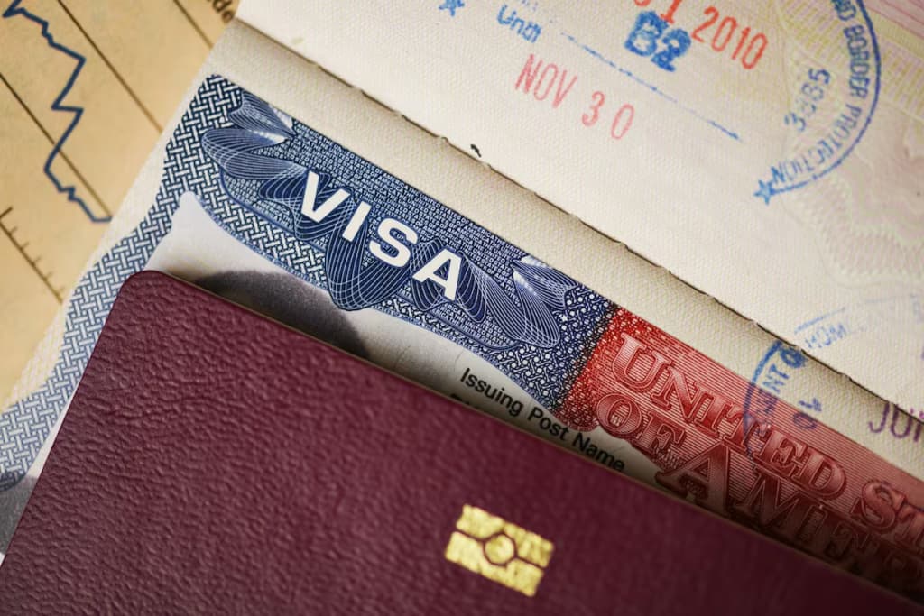 USCIS sube el costo de visas H-1B, F-1 y L-1: desde cuándo