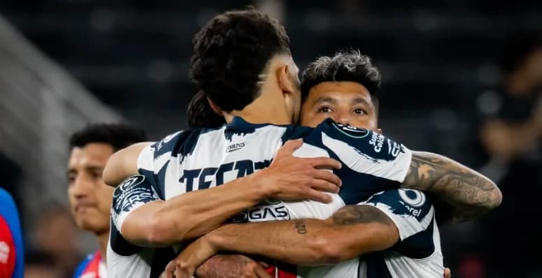 Monterrey se impone ante Xelajú y avanza en la Concacaf