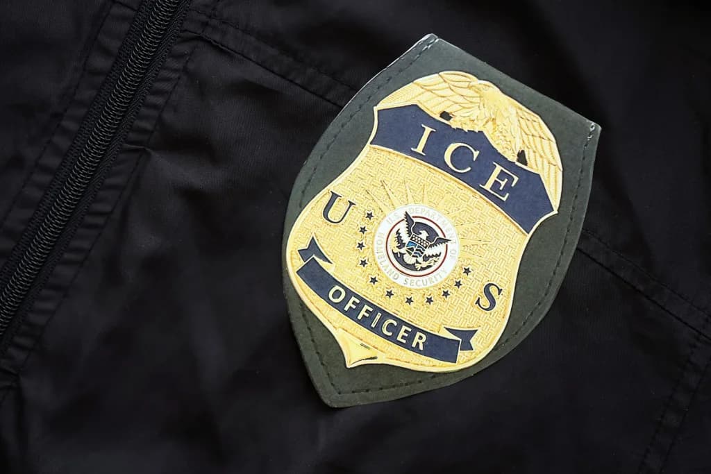 ICE en aeropuertos: Claves que todo migrante debe saber