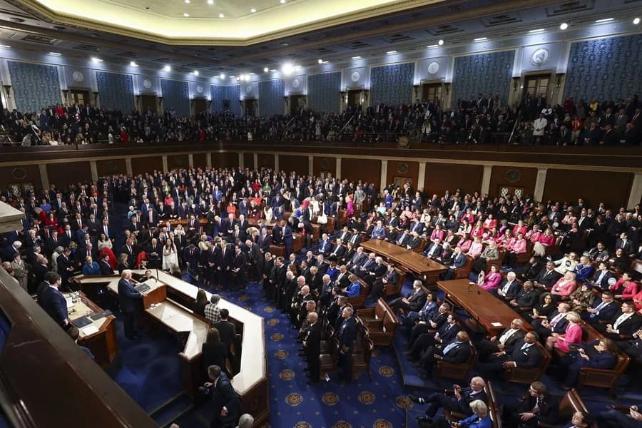 ¿Fin del cierre del DHS? Senado aprueba presupuesto para ICE y CBP