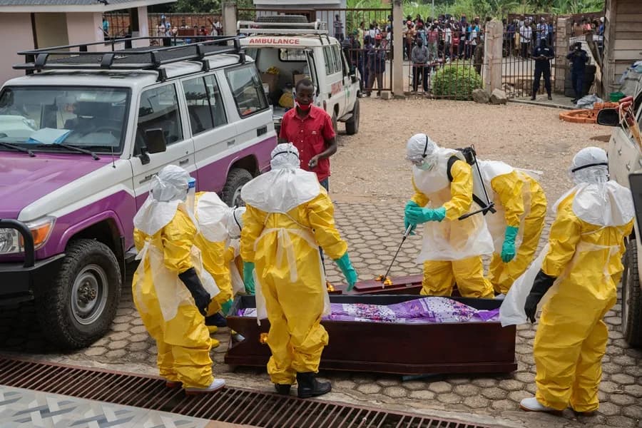 Falta de ayuda de Trump empeora crisis de ébola en el Congo