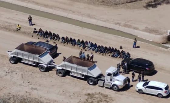 California Hallan a 27 migrantes ocultos