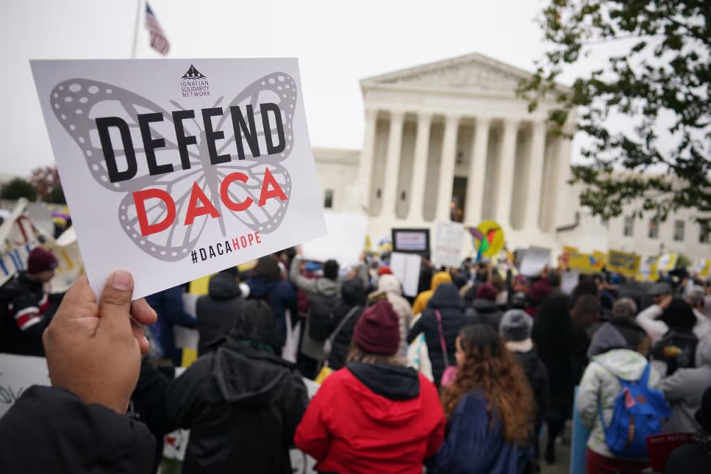 Renovaciones de DACA caen