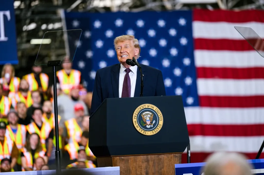 EN PORTADA: SOMBRÍO ANIVERSARIO Trump celebra los 250 años de EE.UU. con la defensa del “sueño americano” y la ley SAVE America.