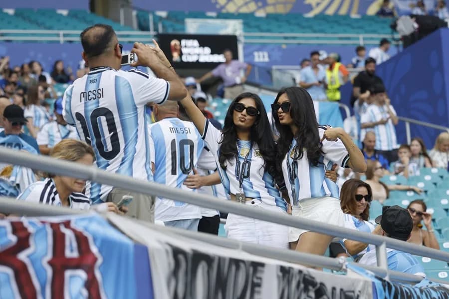 2026 World Cup: Argentine Fans Attack Egyptian Supporter