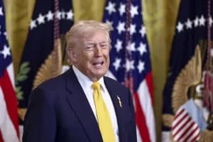 Trump culpa a China por filtración de datos electorales