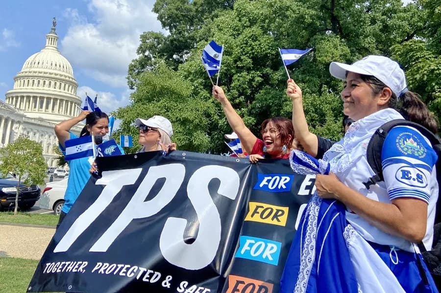 170,000 salvadoreños en riesgo: qué hacer si pierdes tu TPS