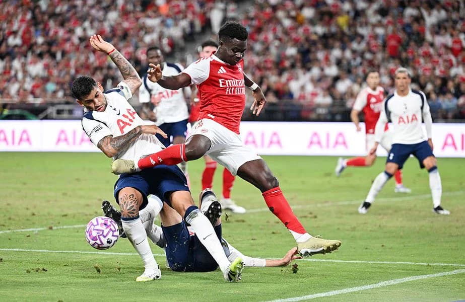 Tottenham sorprende a Arsenal tras vencerle 1-0