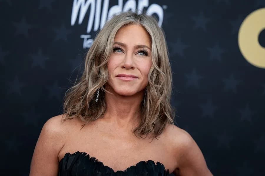 Jennifer Aniston será protagonista de una serie sobre el libro de Jennette McCurdy