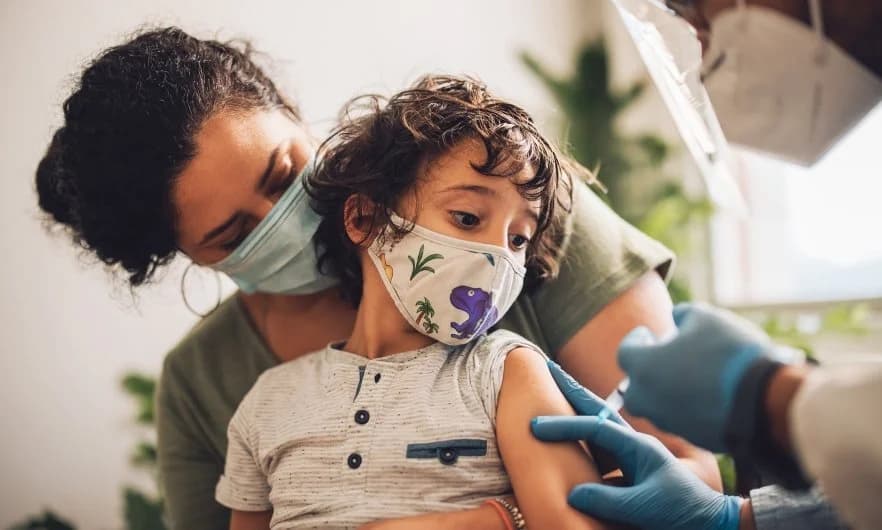 CVS suspende vacunas COVID en 16 estados: lo que pasó