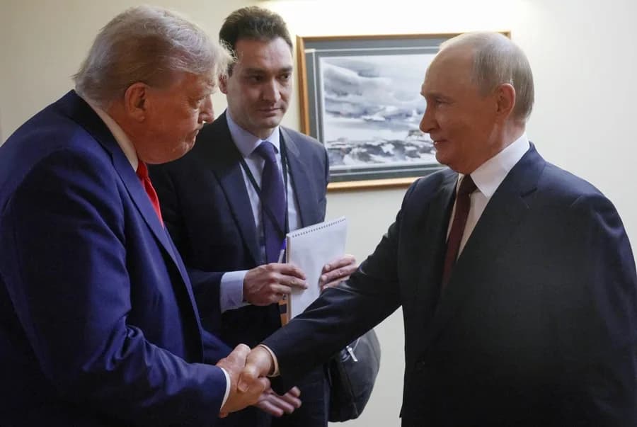 ¿Qué decía la carta de Melania que Trump entregó a Putin?