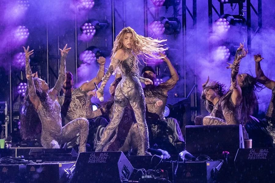 30 años de ‘Pies descalzos’: El disco que cambió la carrera de Shakira