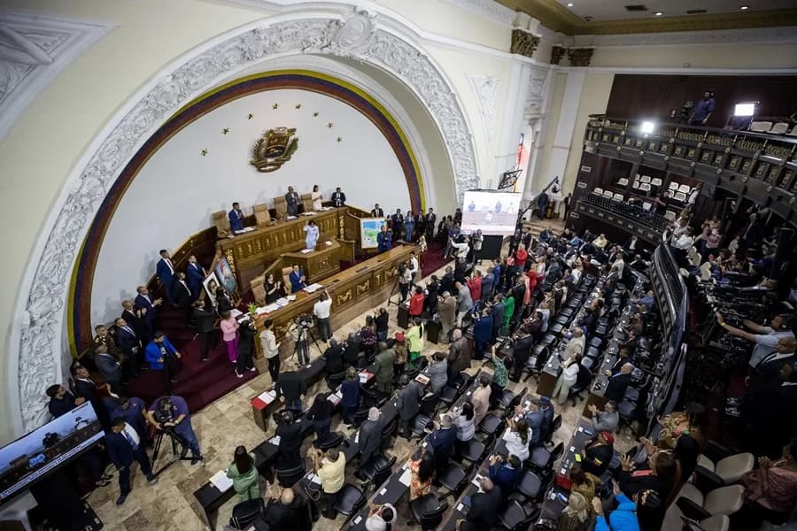 Venezuela declara estado de emergencia