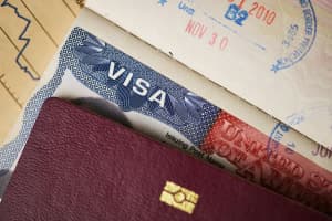 ALERTA: EE. UU. revisará redes sociales para más visas desde el 1 de octubre