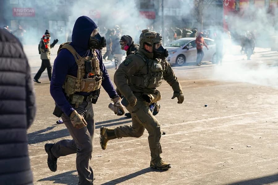 Agentes de ICE