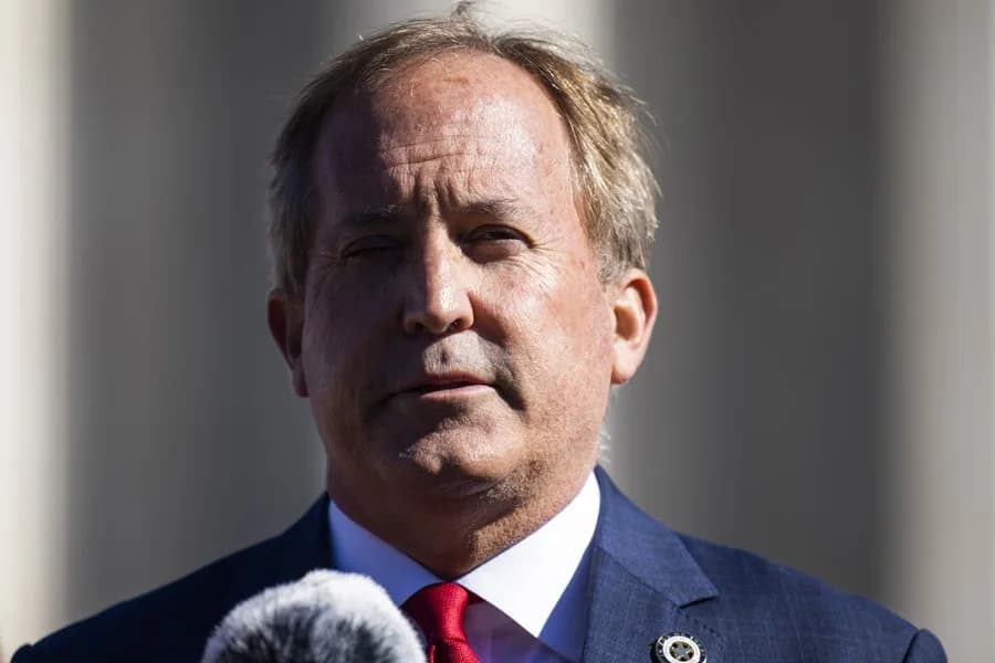 Ken Paxton gana la candidatura