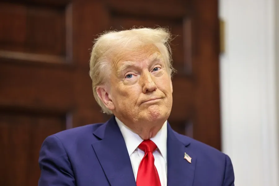 Trump planea detener trámites de CBP