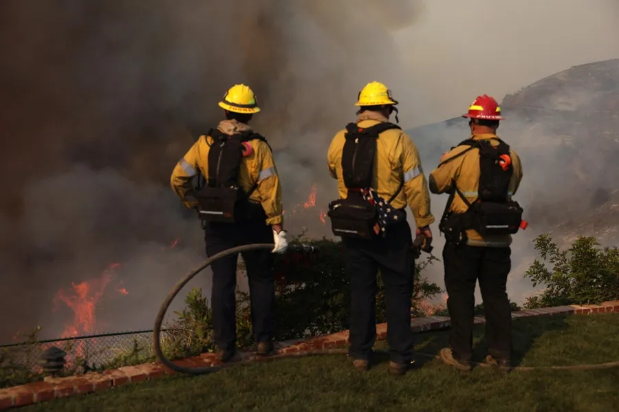 personas por grave incendio