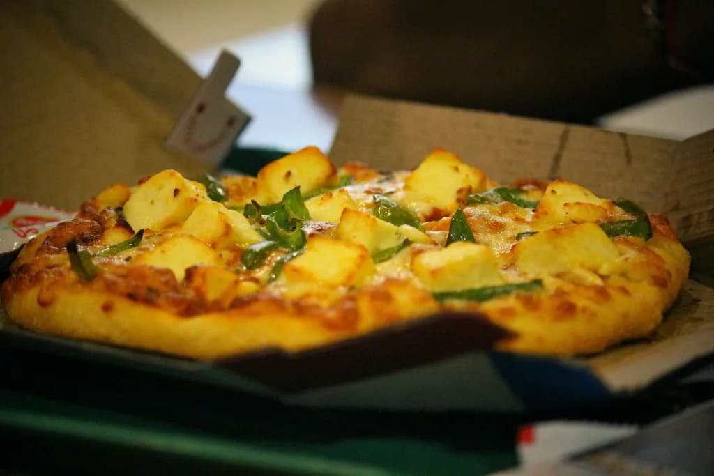 dominos regalara pizzas