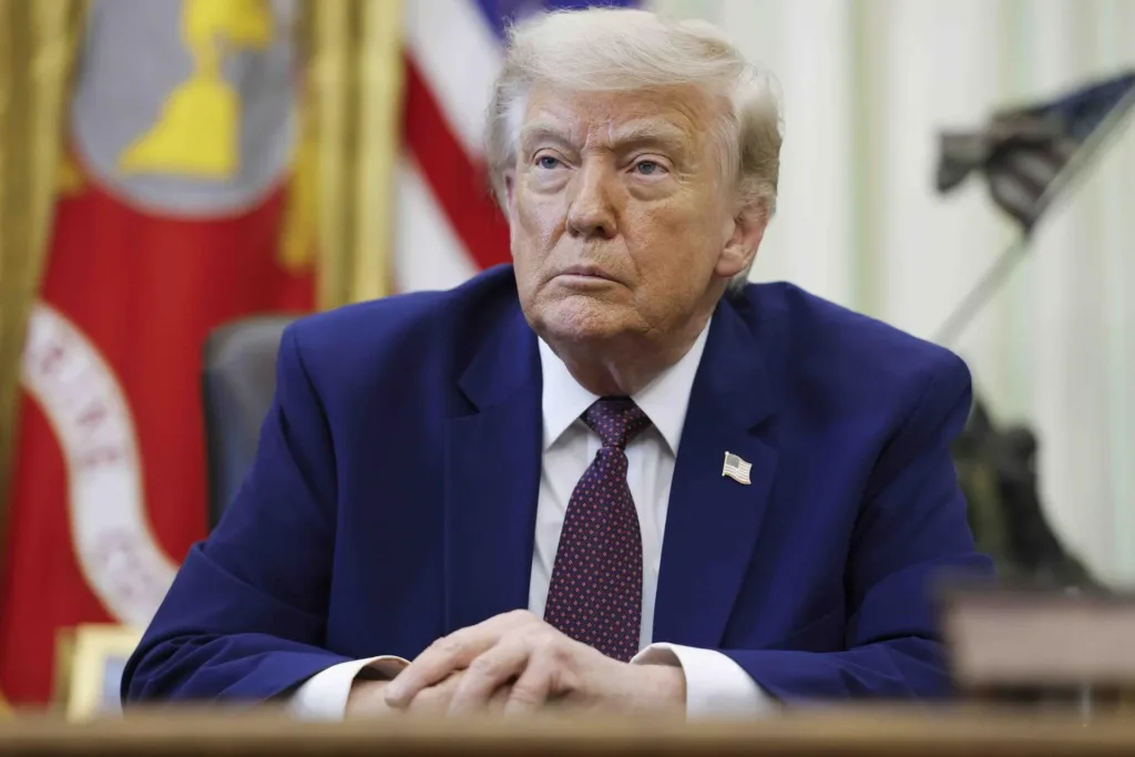 Trump amenaza a Irán