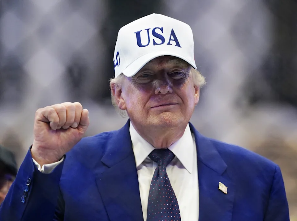 Trump celebra sus 80 años en la UFC