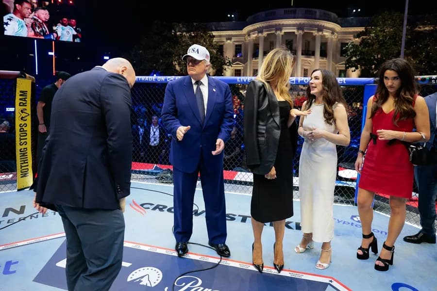 "Michelle Obama es hombre": El insulto en la fiesta de Trump