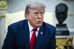 Trump: Irán libera a estadounidense presa desde 2024