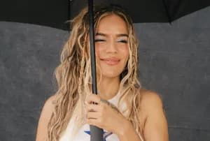 Karol G enciende Chicago con el inicio de su “TropiTour”