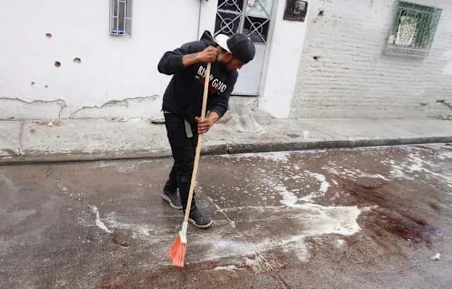 Narcos controlan centros de salud en México