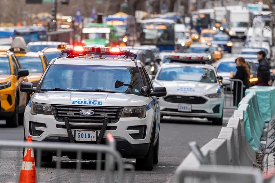 Nueva York en alerta: disparan a oficial durante operativo