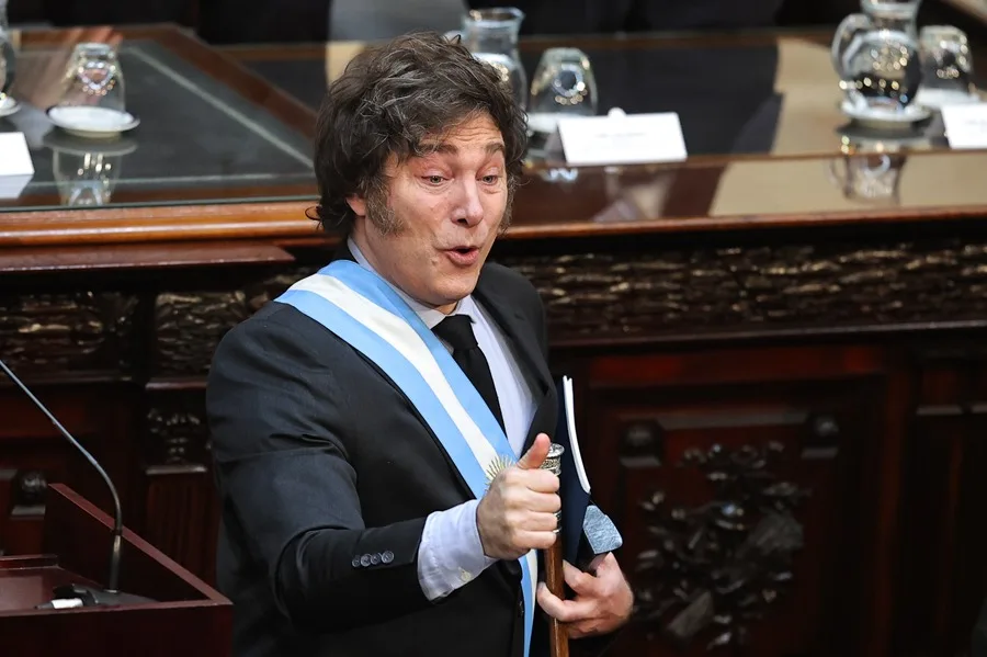 ¿Milei deberá explicar en tribunales sus burlas a niño con autismo?