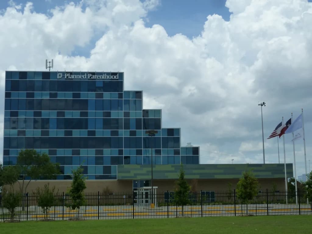 Planned Parenthood gana una batalla clave en la Corte