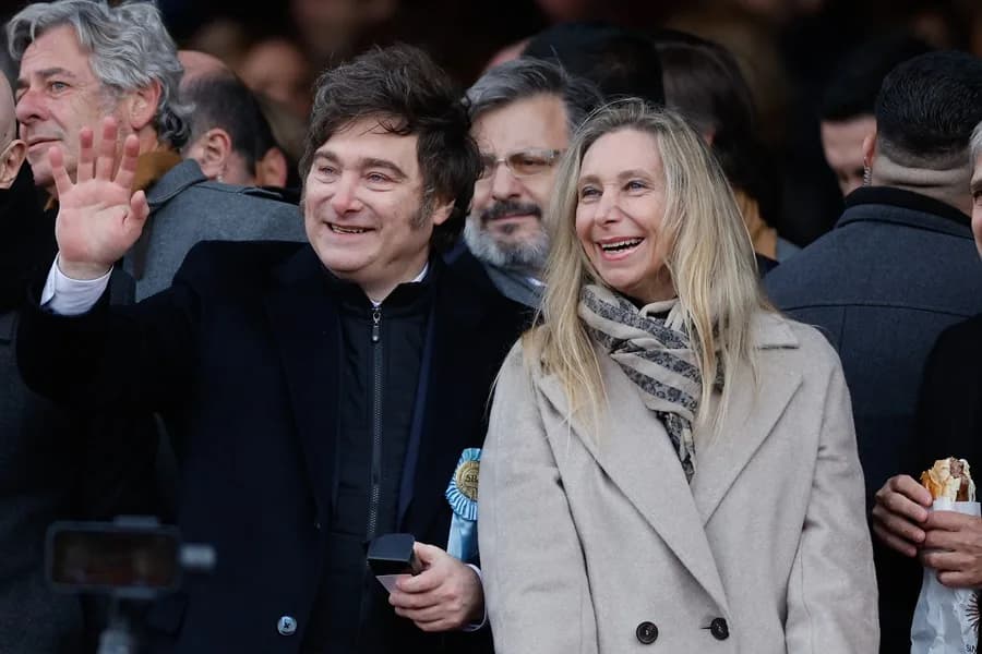 De qué acusan a Milei en el caso de corrupción
