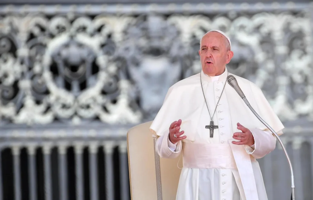 Estado Islámico busca atentar contra el papa Francisco