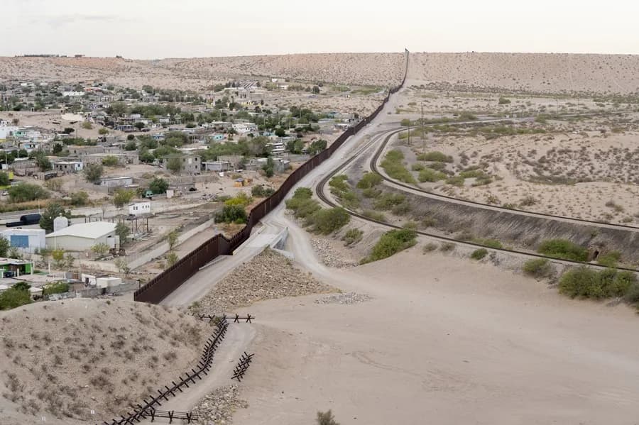 México dice que la migración bajó 91
