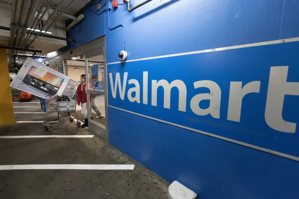 Walmart pagará millones a clientes en California