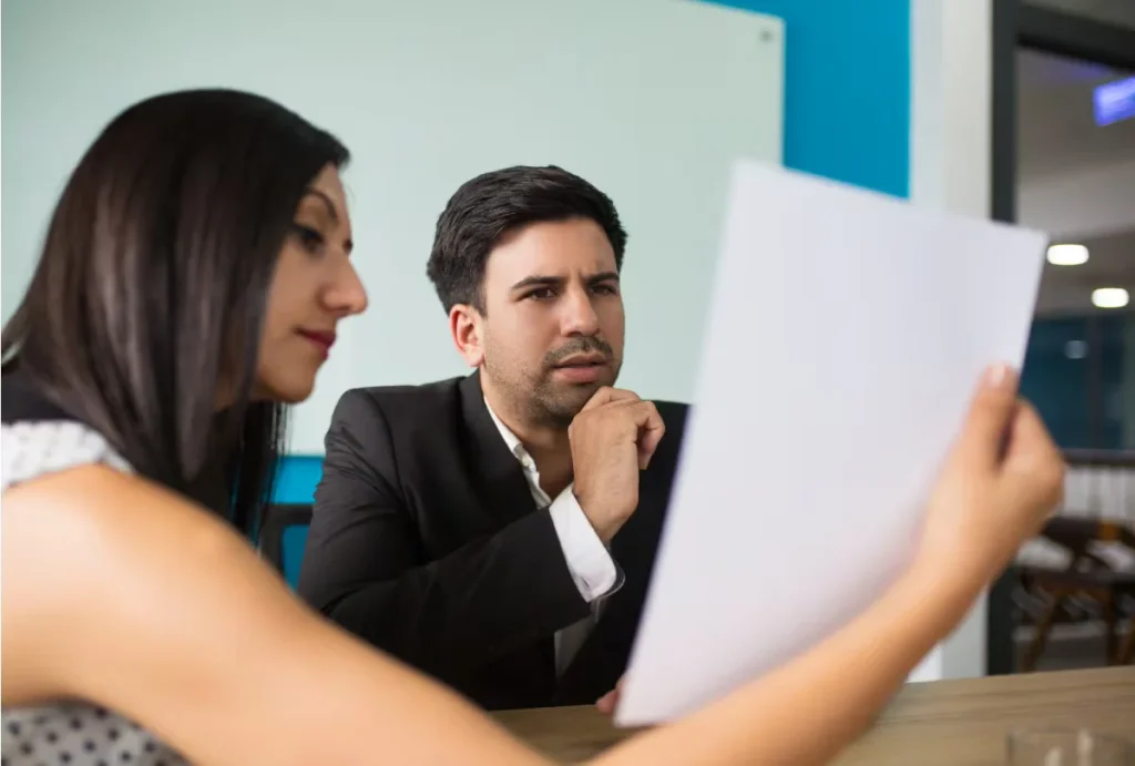USCIS ya no dará traductores: lo que debes hacer